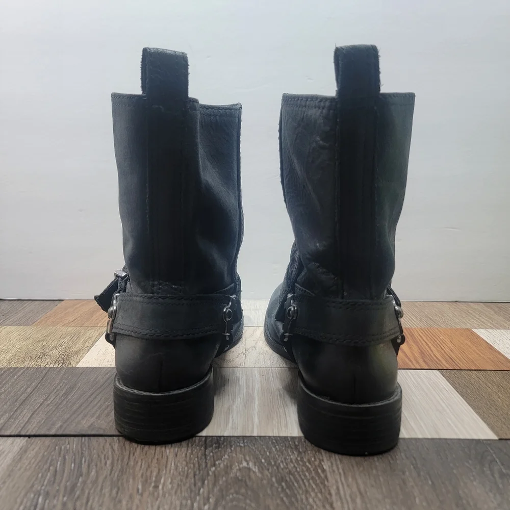 Women's Black Leather MOTO BOOTS 6M Biker Boots Side Buckle - Picture 4 of 5